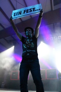 J.B.O. - Sommerfesthalle Otterstadt 18.06.2011 - 184 Fotos: 18.06.2011 - Sommerfesthalle, Otterstadt