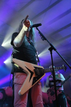 J.B.O. - Sommerfesthalle Otterstadt 18.06.2011 - 190 Fotos: 18.06.2011 - Sommerfesthalle, Otterstadt