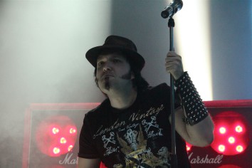J.B.O. - Sommerfesthalle Otterstadt 18.06.2011 - 43