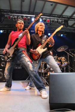 Stainless Quo - Sommerfesthalle, Otterstadt 18.06.2011 - 15 Fotos: 18.06.2011 - Sommerfesthalle, Otterstadt