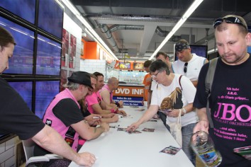 J.B.O.: Autogrammstunde Fürth, 20.08.2011