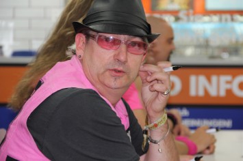 J.B.O.: Autogrammstunde Fürth, 20.08.2011