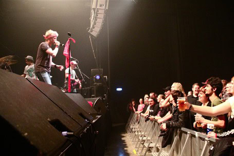 An Assfull Of Love: Rockhal Esch-sur-Alzette, 19.11.2011 (Support für J.B.O.) Fotos: 19.11.2011 - Rockhal, Esch-sur-Alzette