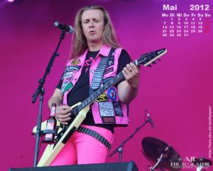 Wallpaper: Kalender Mai 2012 - Vito C.