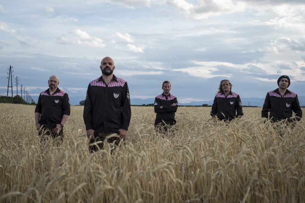 drescher-im-feld-foto-von-enzigraphie-2015