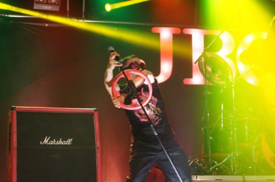 jbo-dschaeibiporter-karlruhe-2019-sau-tour-michael-bordiesser-krauth-75