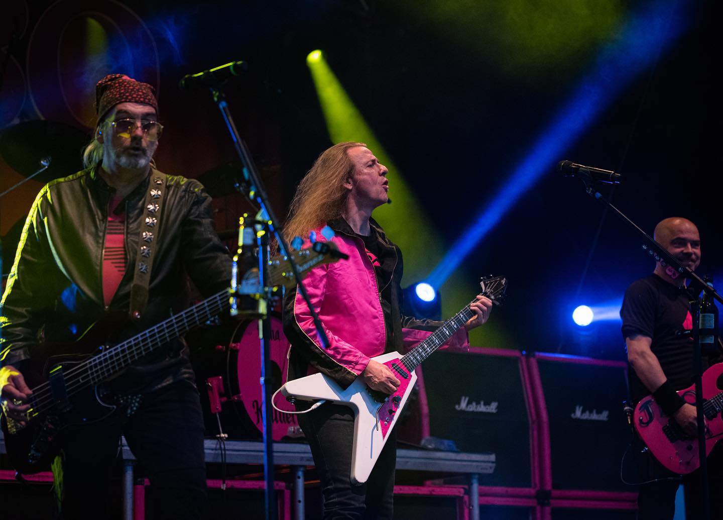 Instagram:Wir freuen uns auf morgen in Karlsruhe! Wer ist am Start? 😃 @kulturbuehne_karlsruhe Pic.: @lautstark.fotografie #liv