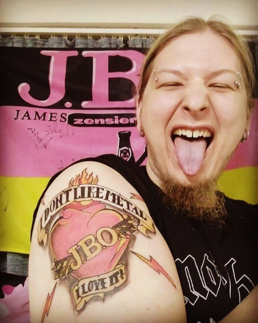 Instagram:Ein sehr schönes Tattoo, das Eric uns hier zeigt! 😍 So sieht das aus, wenn aus dem Cover Artwork Wirklichkeit wird… 😎 Ha