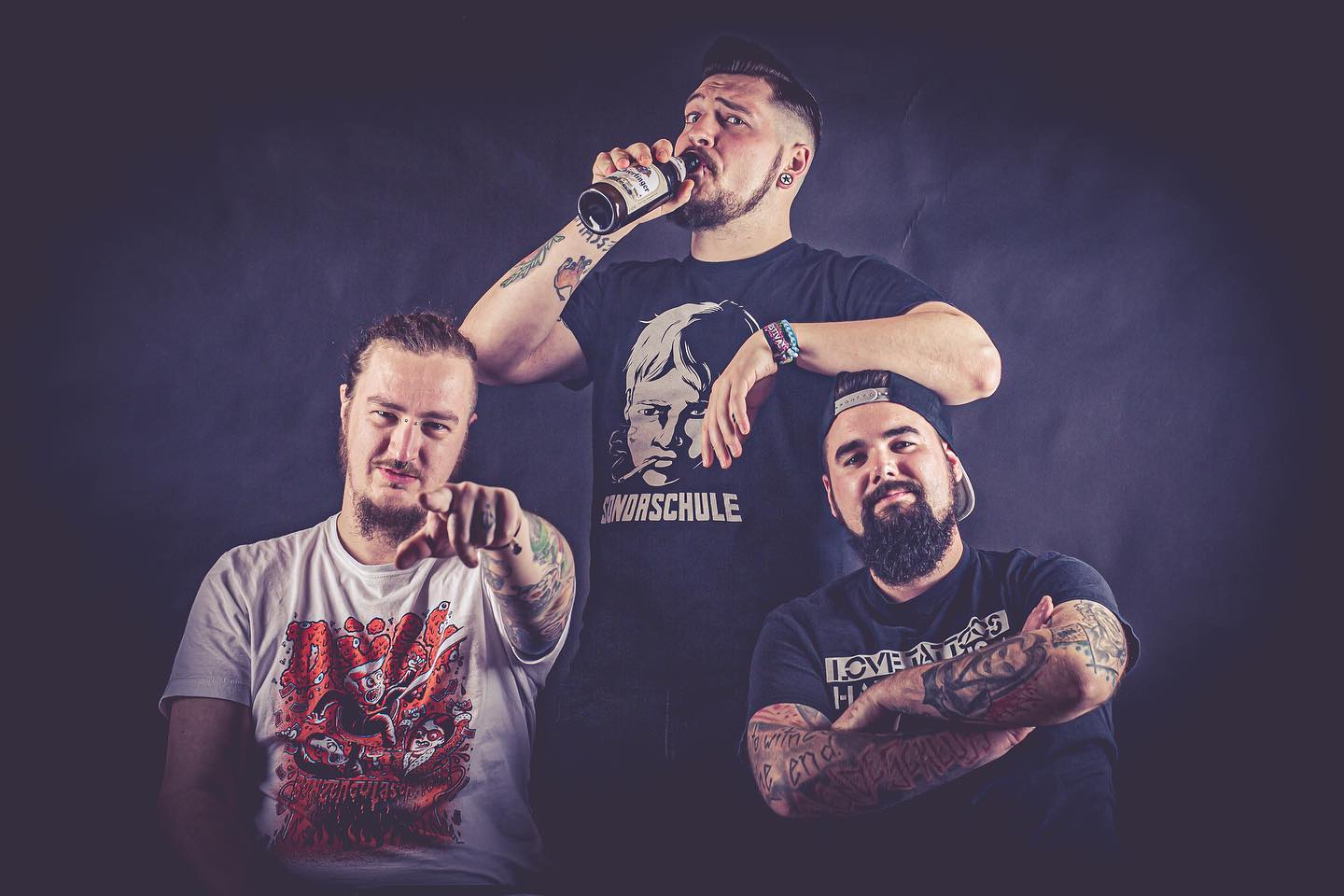 Instagram:Auf-Tour-Sein ist oft nicht gut für die Gesundheit! Jetzt hat es also auch unseren Support @crossplane_official mit Coro