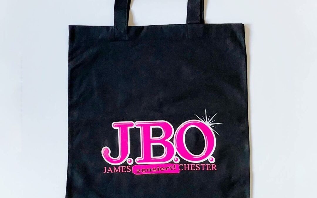 Instagram: Neu im jbo-shop.de: Die J.B.O.-Blackbag – Link in Bio, od…