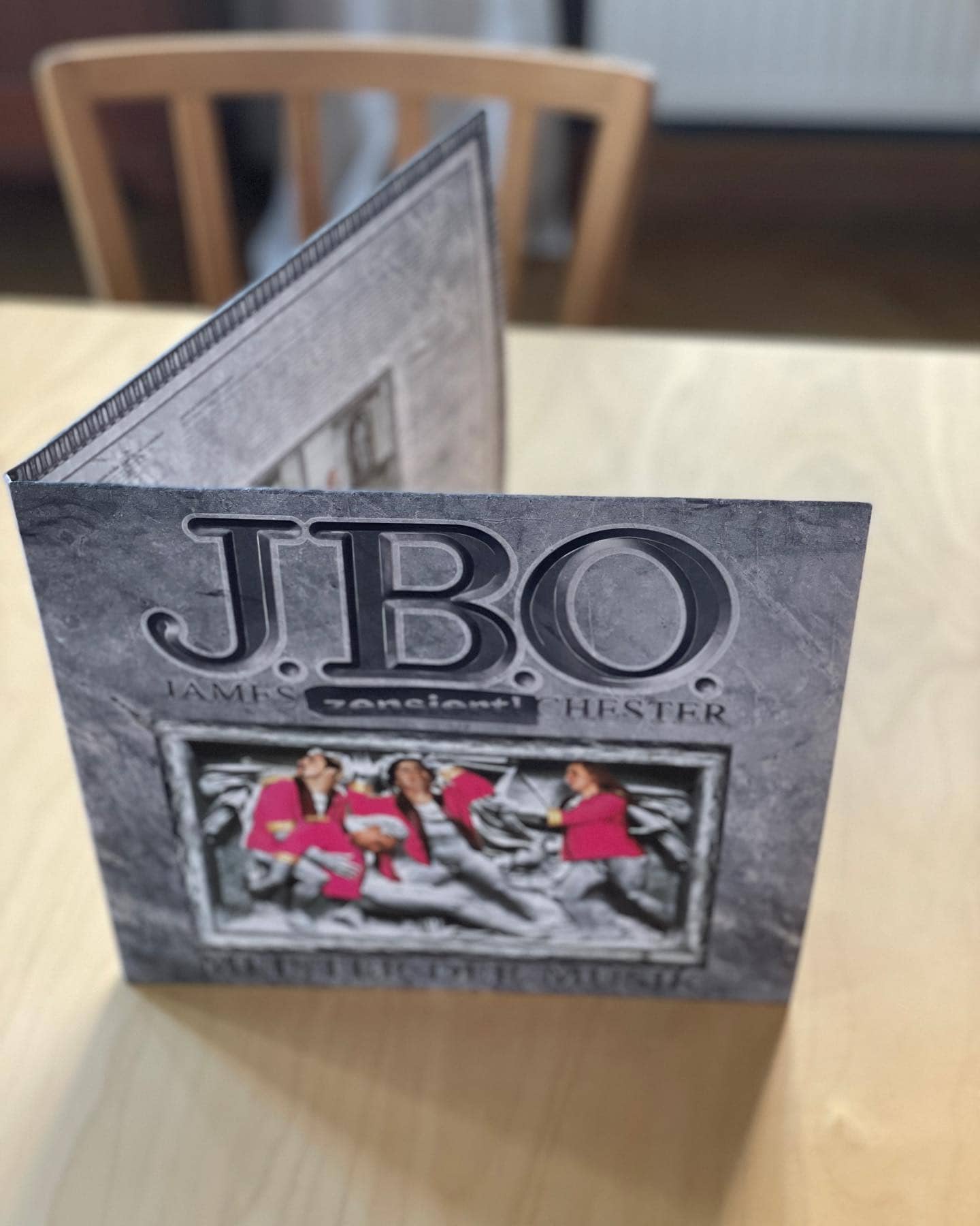 Instagram: Da isse… 🤩
Genau vor 25 Jahren erschien dieses Album als ...