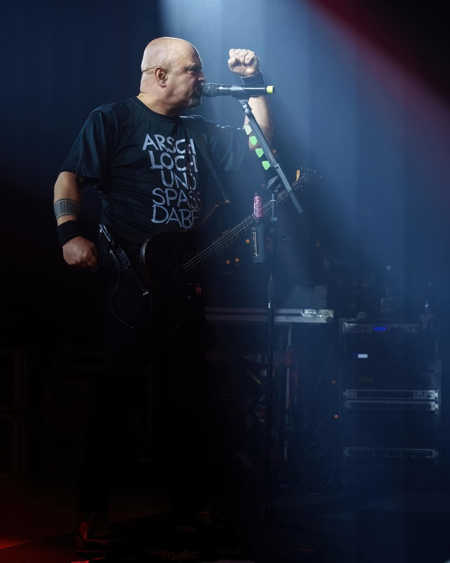 Instagram: Ja, wir lassen morgen das Jahr mit viel Krach und Wahnsin...