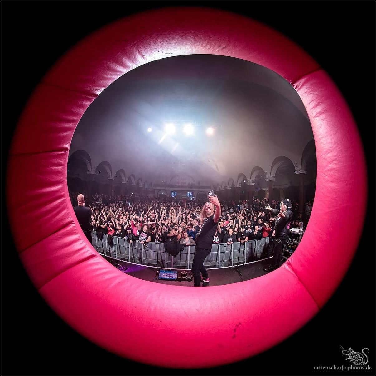 Instagram: Selber Moment, zwei Perspektiven…😁
War ein grandioses Fes...